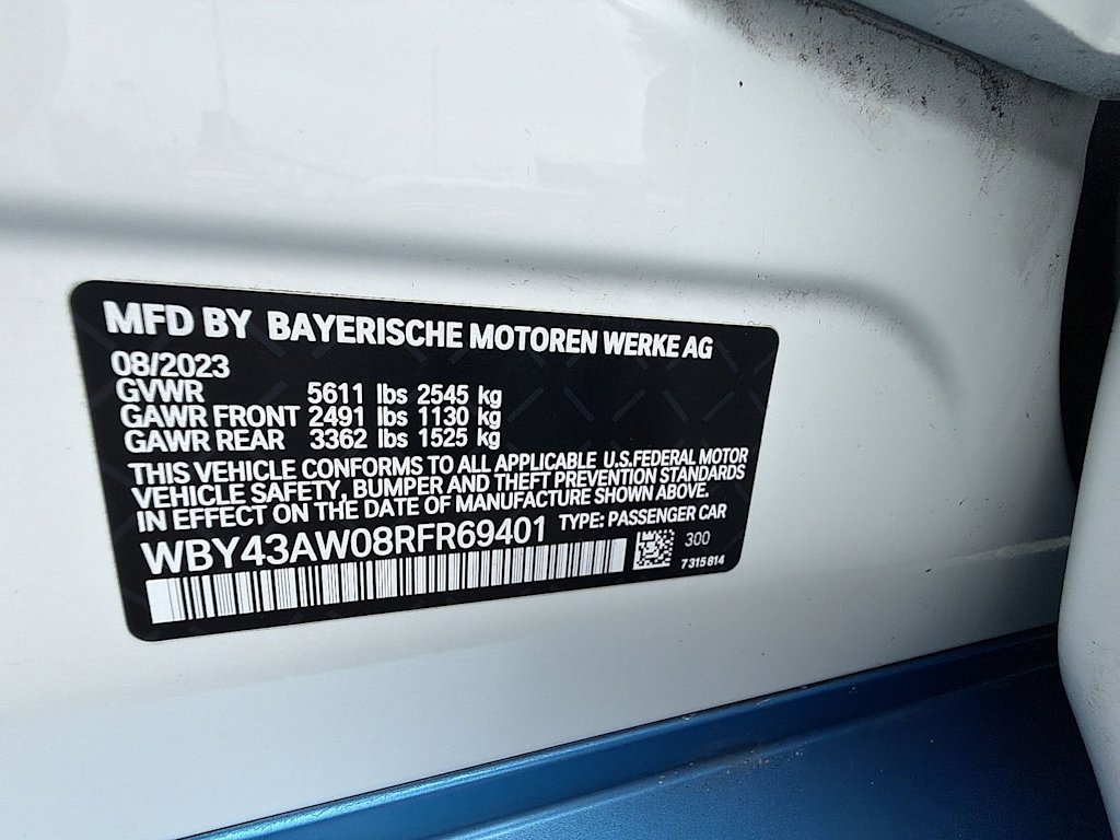 Thumbnail: 2024 BMW i4 - 18