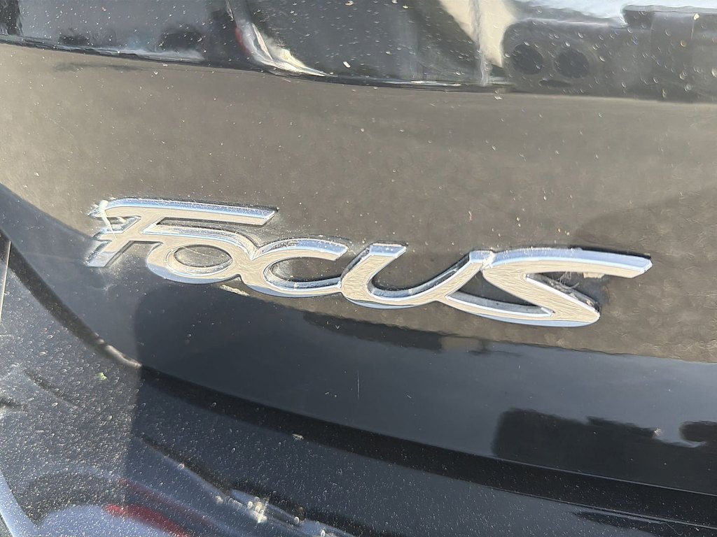 Thumbnail: 2016 Ford Focus - 7