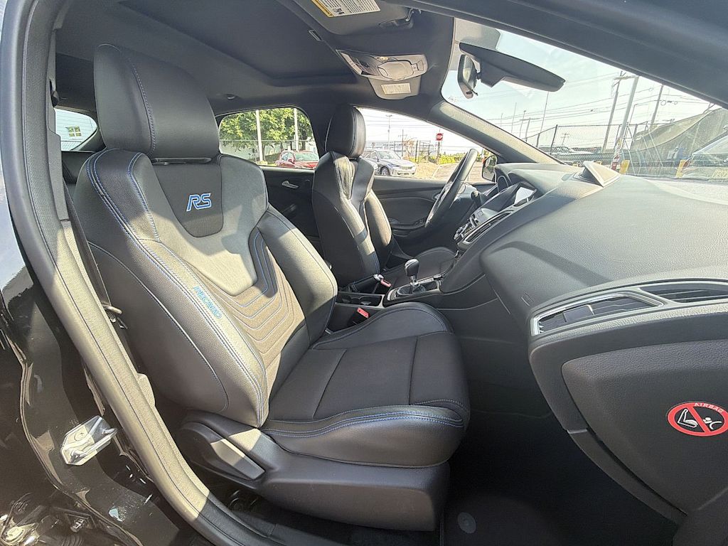 Thumbnail: 2016 Ford Focus - 29