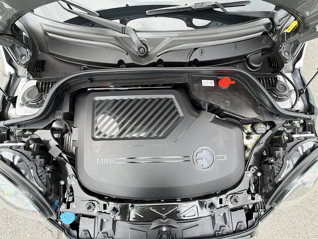 Thumbnail: 2024 MINI Cooper - 9