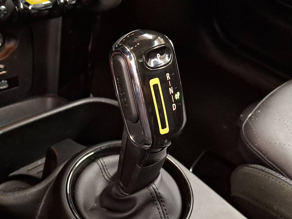 Thumbnail: 2024 MINI Cooper - 18