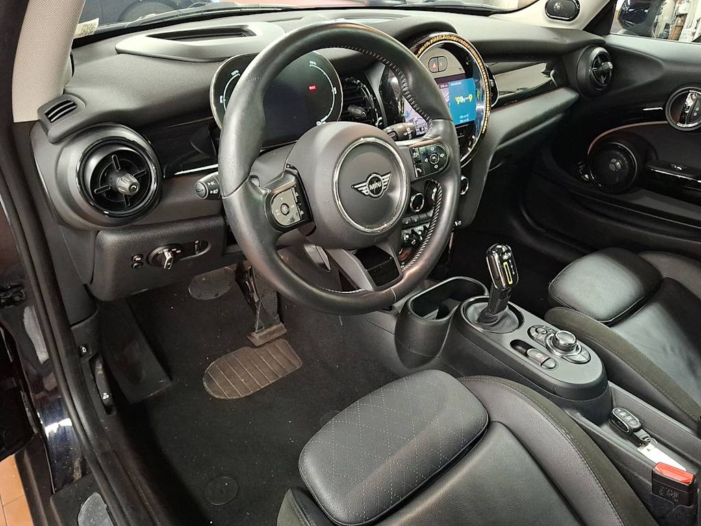 Thumbnail: 2024 MINI Cooper - 2