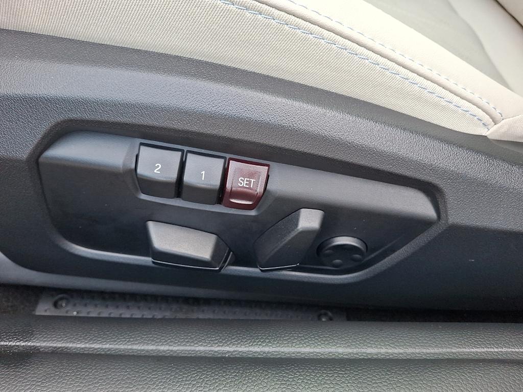 Thumbnail: 2025 MINI Cooper Hardtop - 18