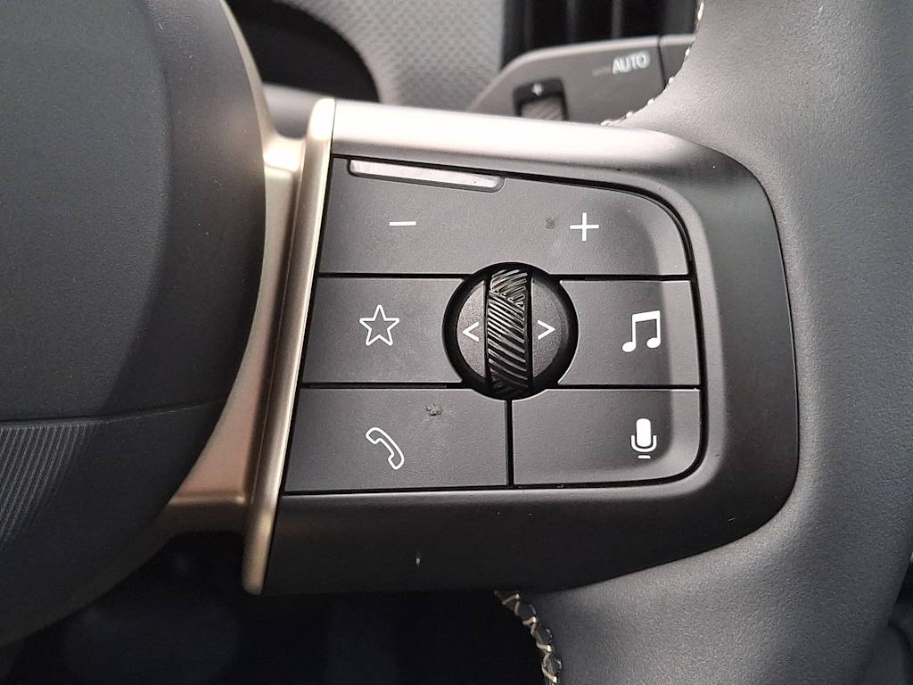 Thumbnail: 2025 MINI Cooper - 21