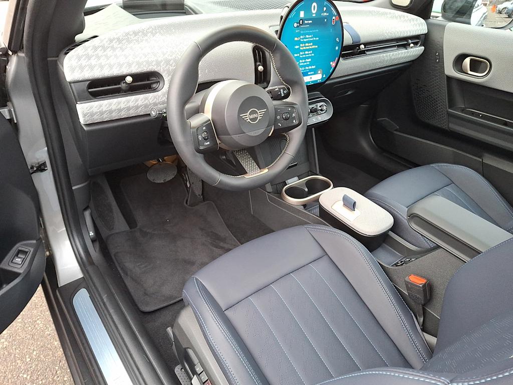 Thumbnail: 2025 MINI Cooper - 2