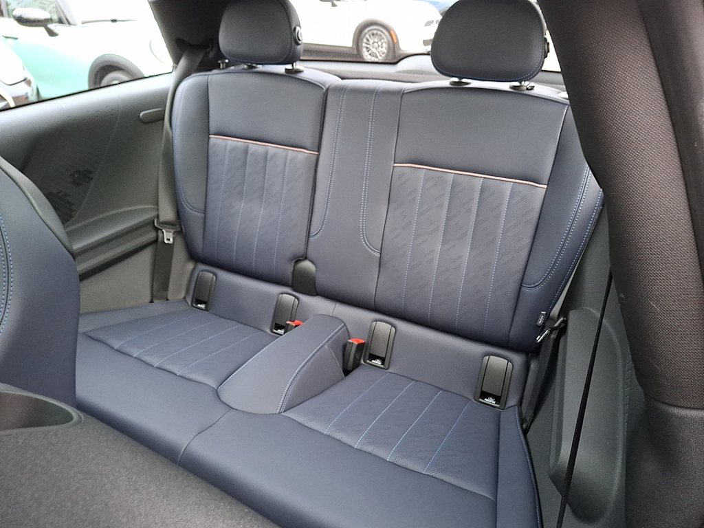 Thumbnail: 2025 MINI Cooper - 10