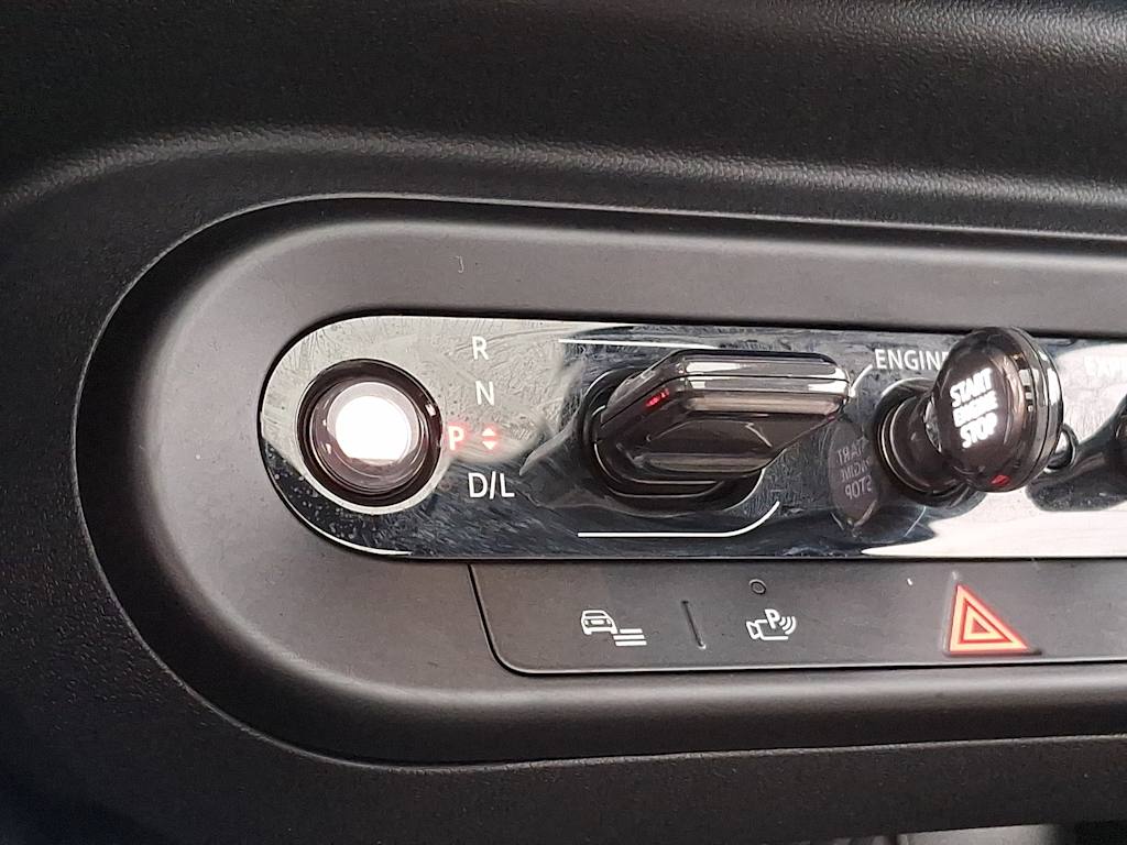 Thumbnail: 2025 MINI Cooper - 20