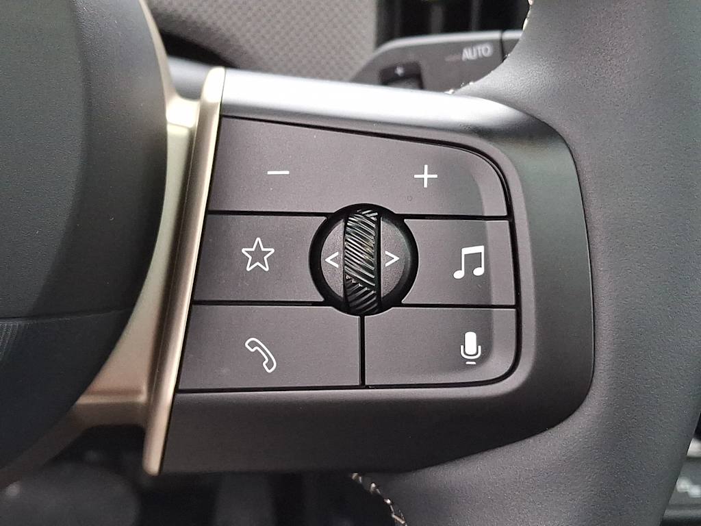 Thumbnail: 2025 MINI Cooper - 22