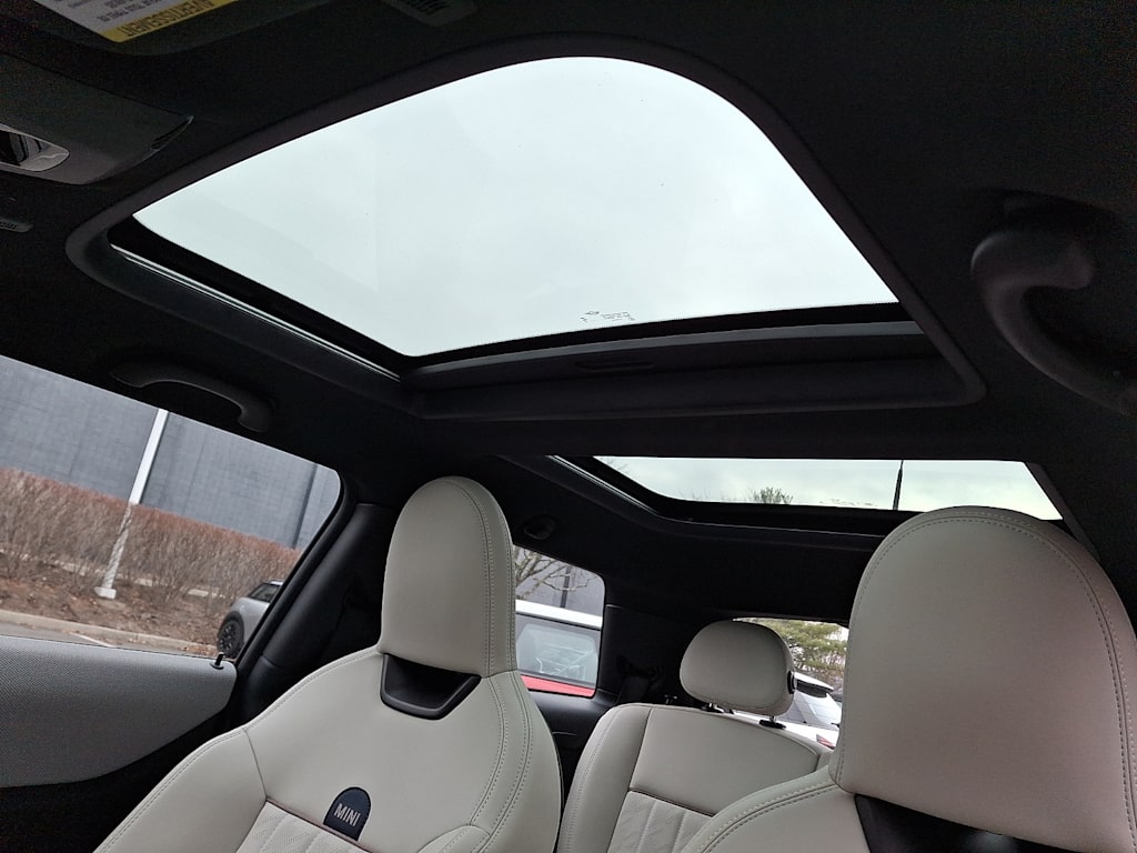 Thumbnail: 2025 MINI Cooper - 19