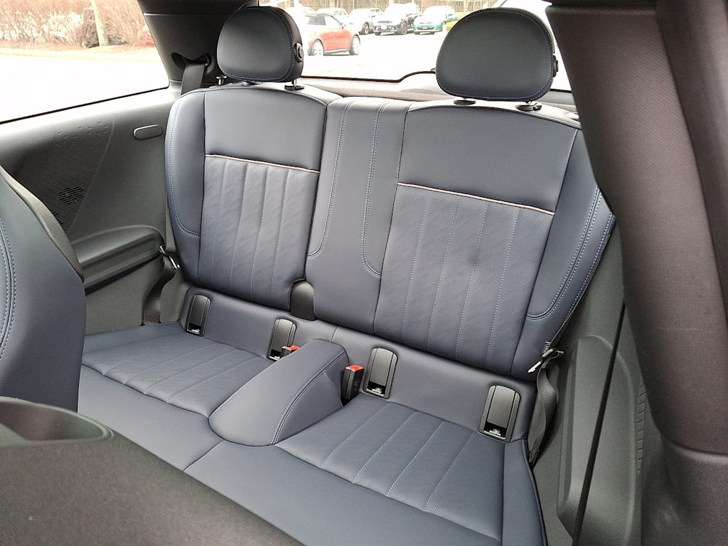 Thumbnail: 2025 MINI Cooper - 10