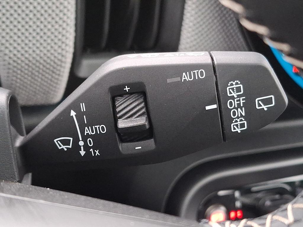 Thumbnail: 2025 MINI Cooper - 25