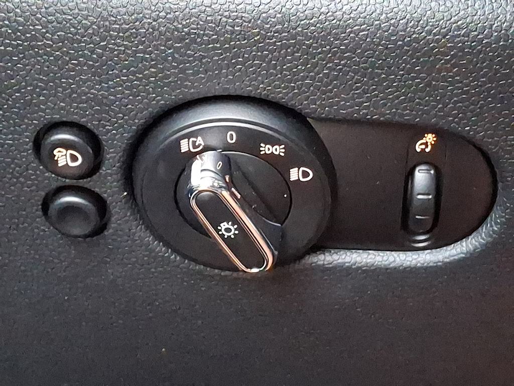 Thumbnail: 2023 MINI Cooper - 28