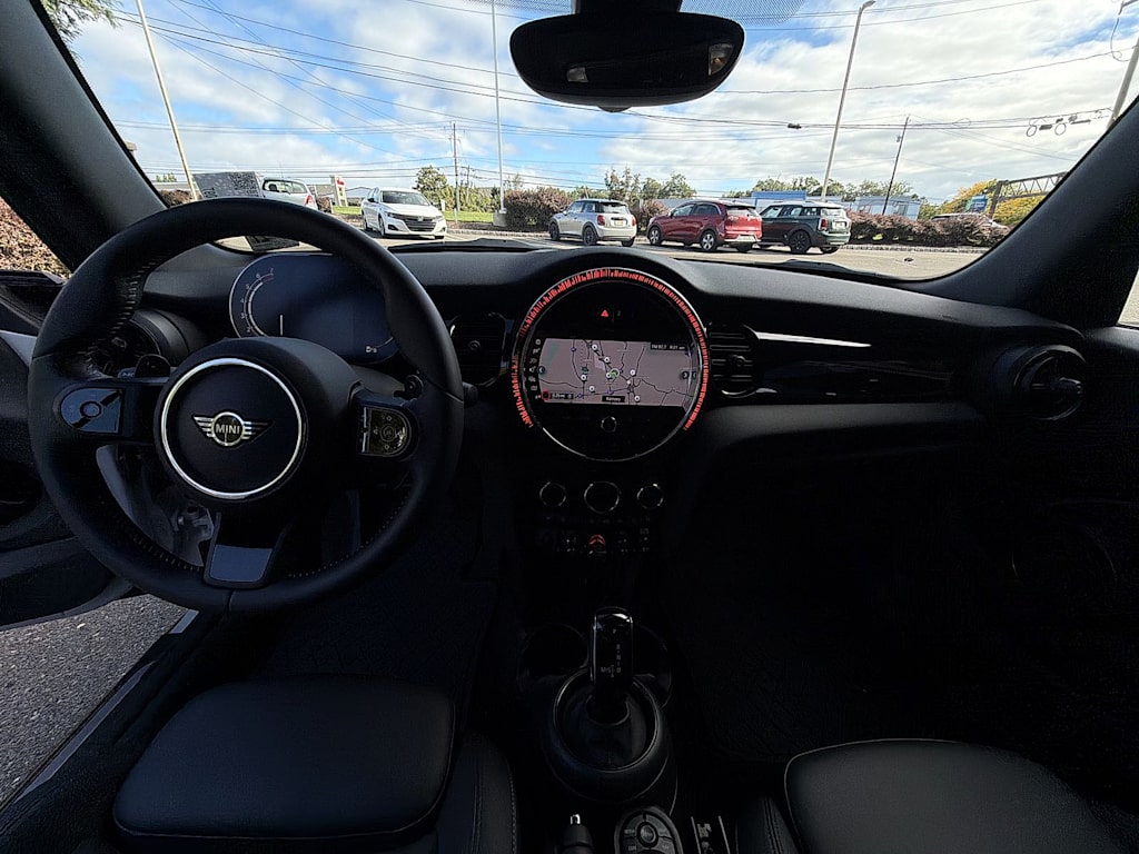 Thumbnail: 2023 MINI Cooper - 2