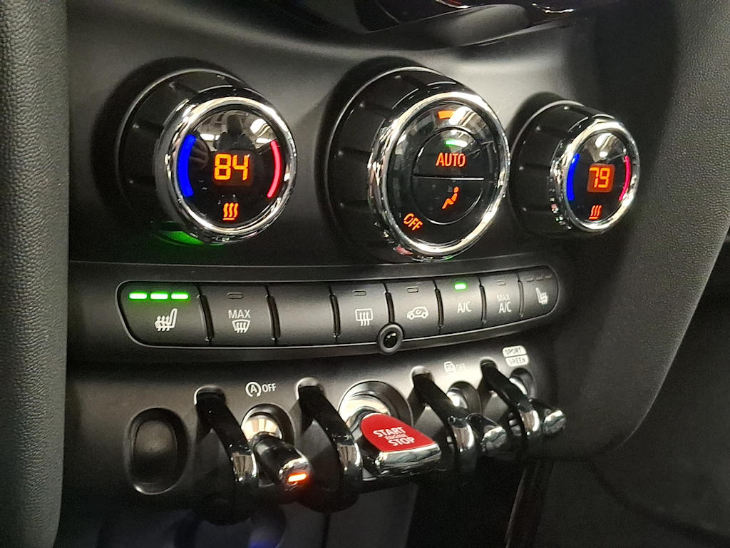 Thumbnail: 2023 MINI Cooper - 19