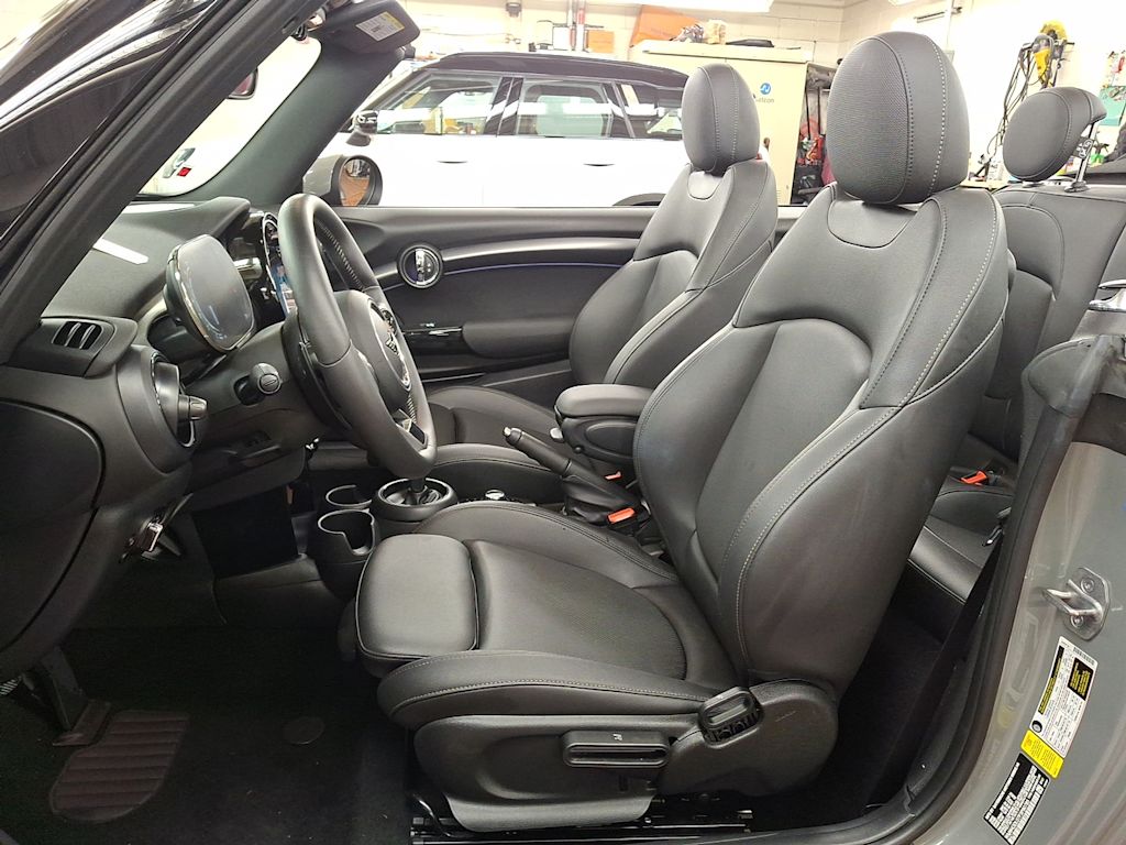 Thumbnail: 2023 MINI Cooper - 8