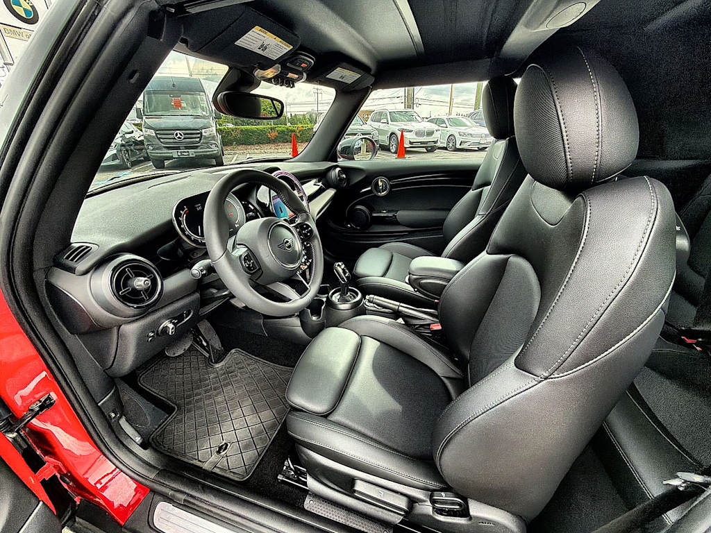 Thumbnail: 2024 MINI Cooper - 11