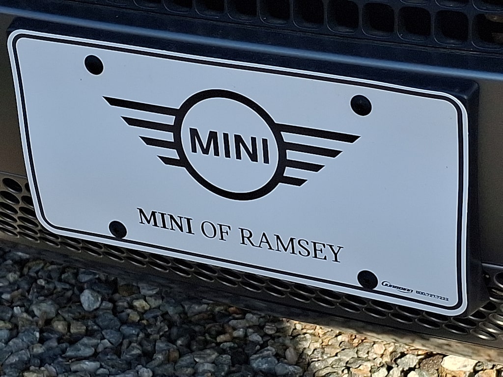 Thumbnail: 2022 MINI Cooper - 30
