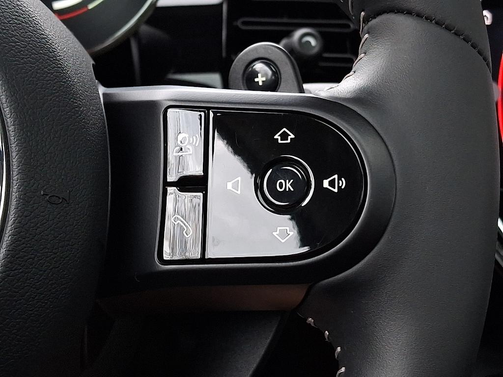 Thumbnail: 2024 MINI Cooper - 22