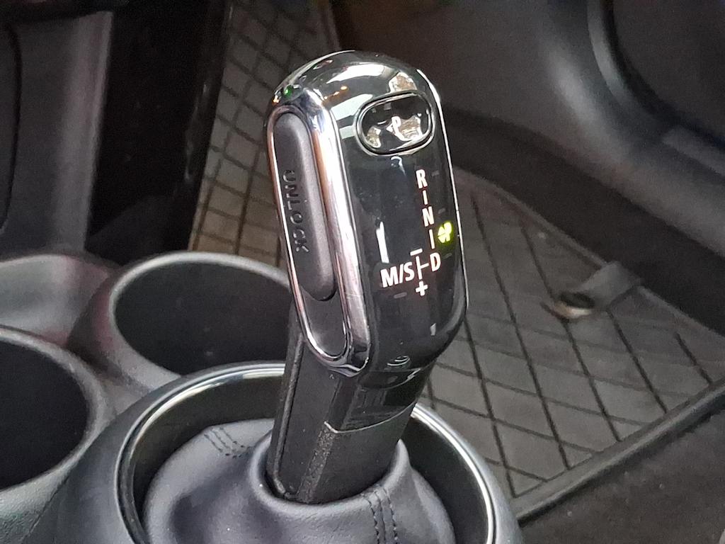 Thumbnail: 2023 MINI Cooper - 12