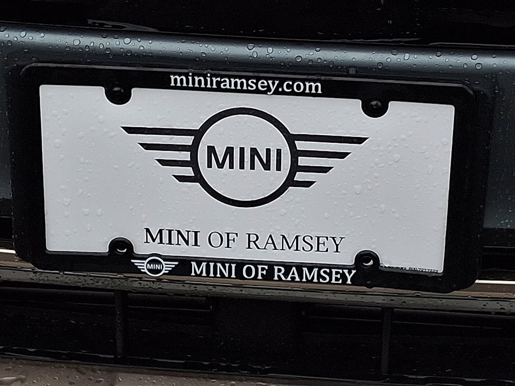 Thumbnail: 2023 MINI Cooper - 29