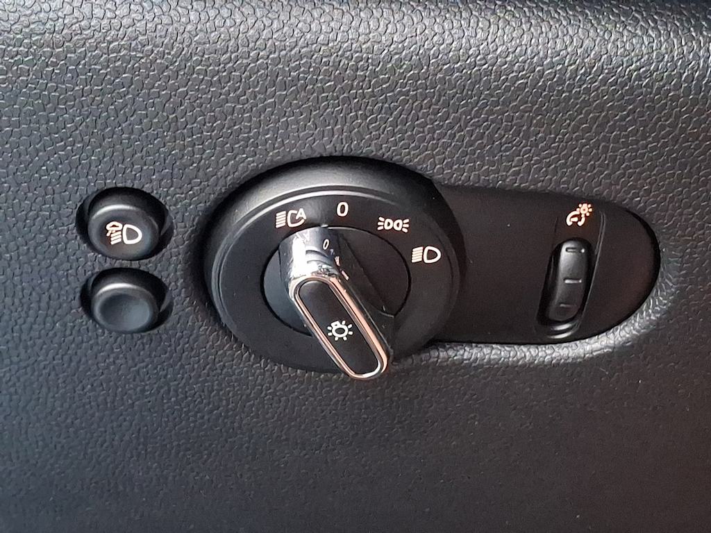 Thumbnail: 2023 MINI Cooper - 27