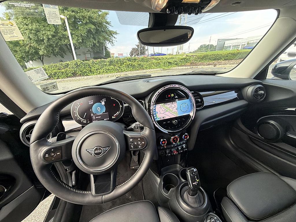 Thumbnail: 2024 MINI Cooper - 10