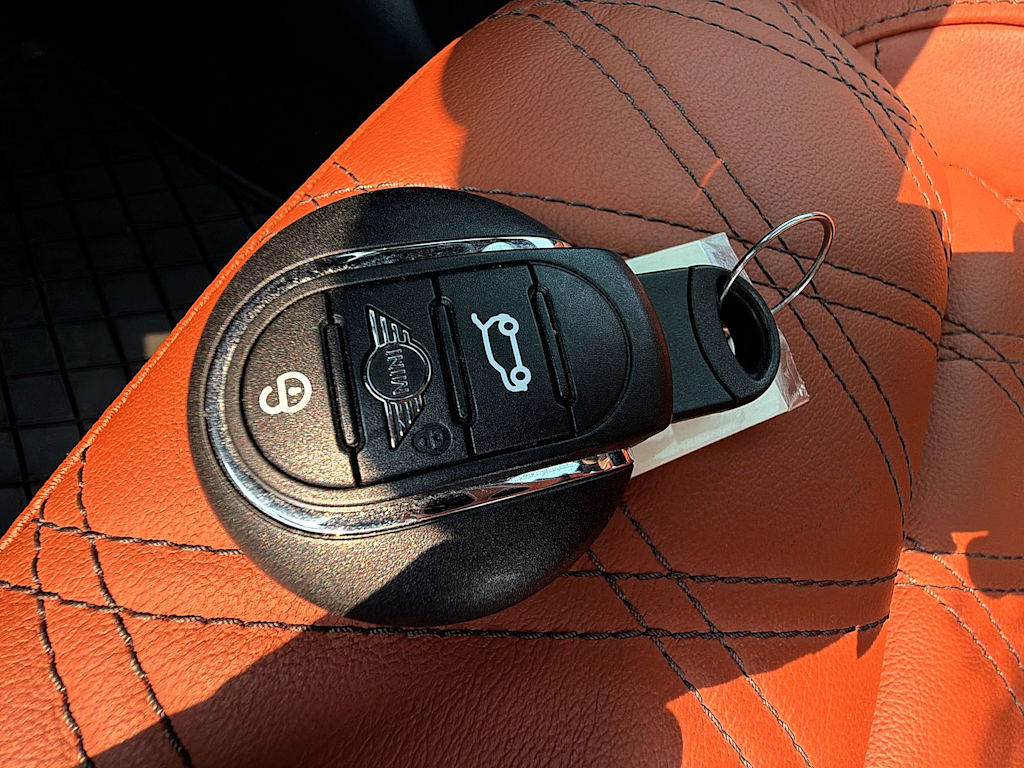Thumbnail: 2024 MINI Cooper - 17