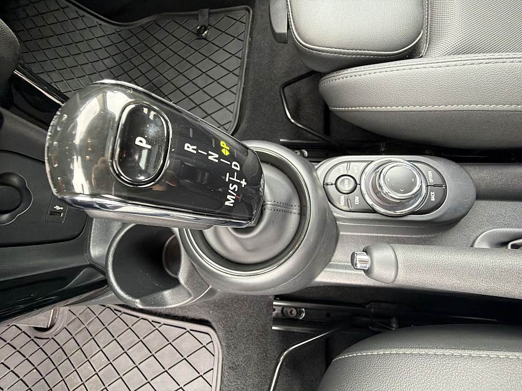 Thumbnail: 2024 MINI Cooper - 15