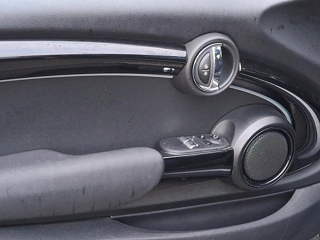 Thumbnail: 2023 MINI Cooper - 16