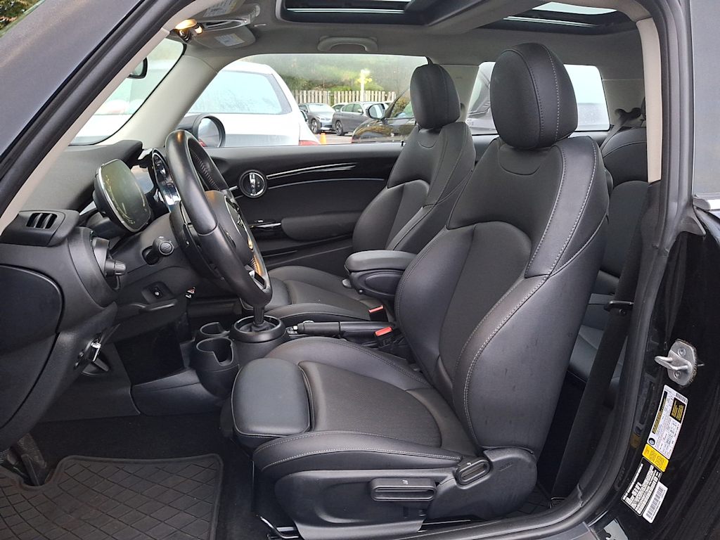 Thumbnail: 2023 MINI Cooper - 8