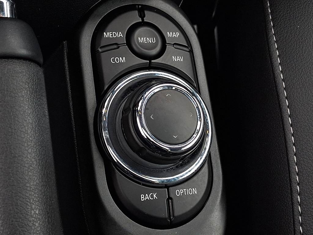 Thumbnail: 2024 MINI Cooper - 23