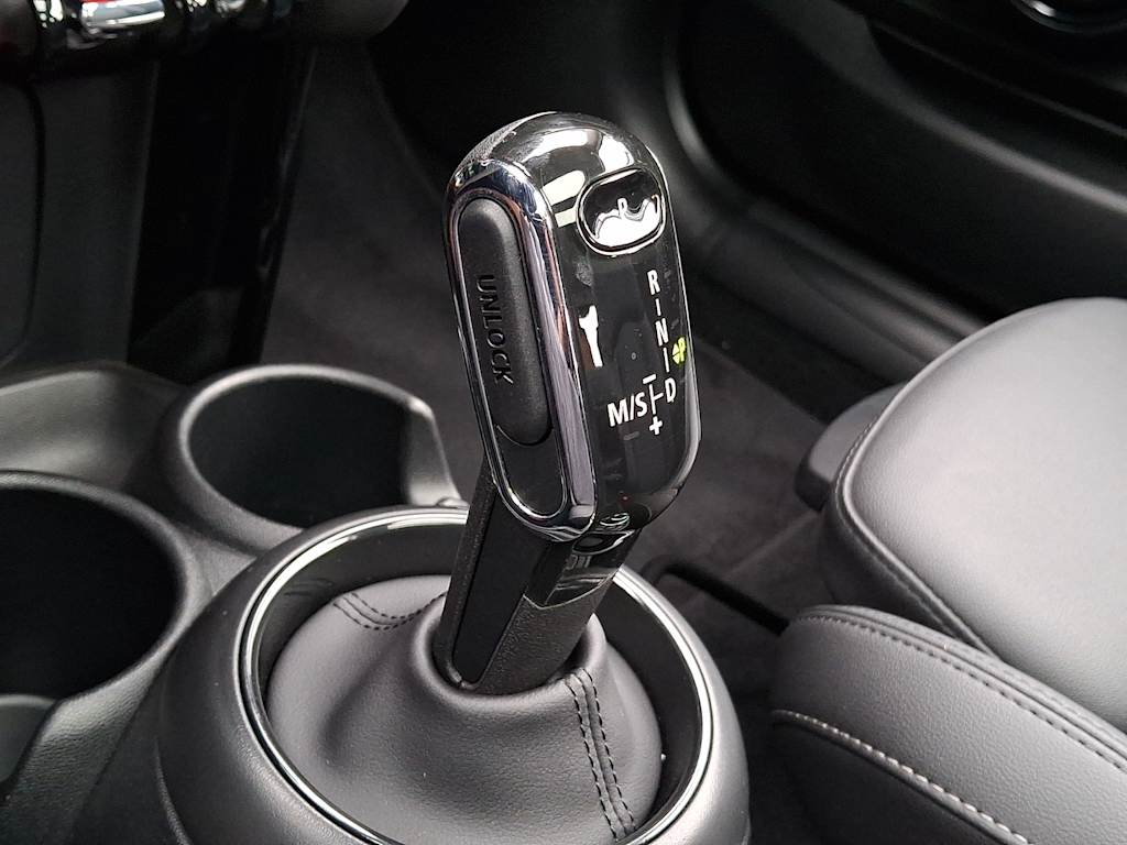 Thumbnail: 2024 MINI Cooper - 10