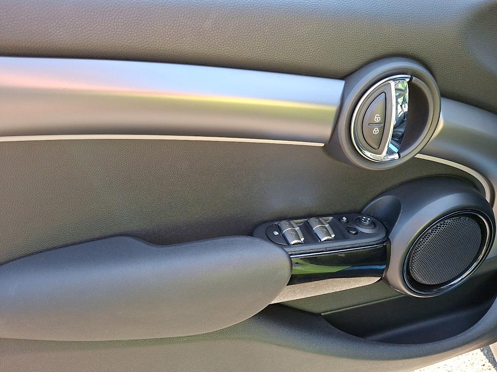 Thumbnail: 2024 MINI Cooper - 15