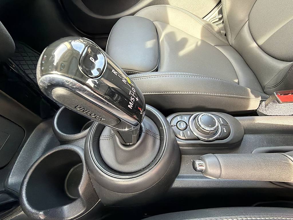 Thumbnail: 2024 MINI Cooper - 16