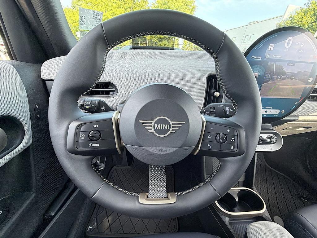 Thumbnail: 2025 MINI Cooper - 10