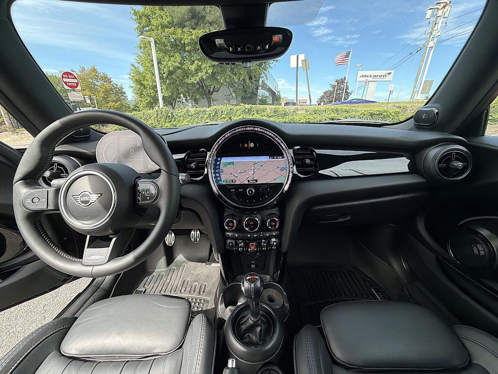 Thumbnail: 2022 MINI Cooper - 2