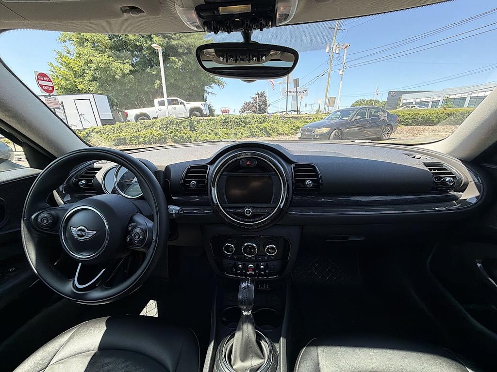 Thumbnail: 2017 MINI Cooper Clubman - 2