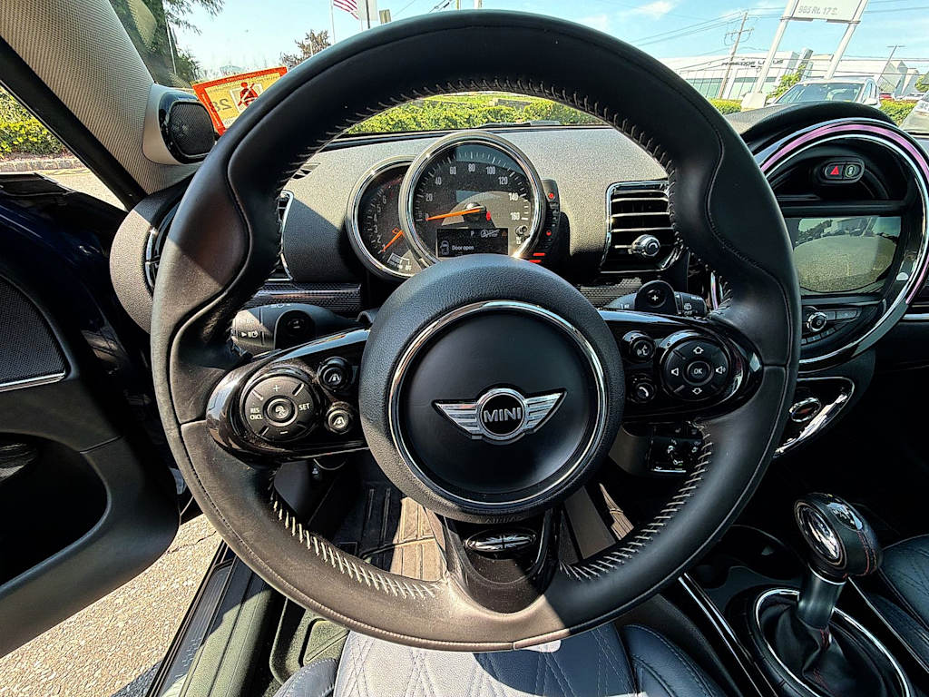 Thumbnail: 2017 MINI Cooper Clubman - 9