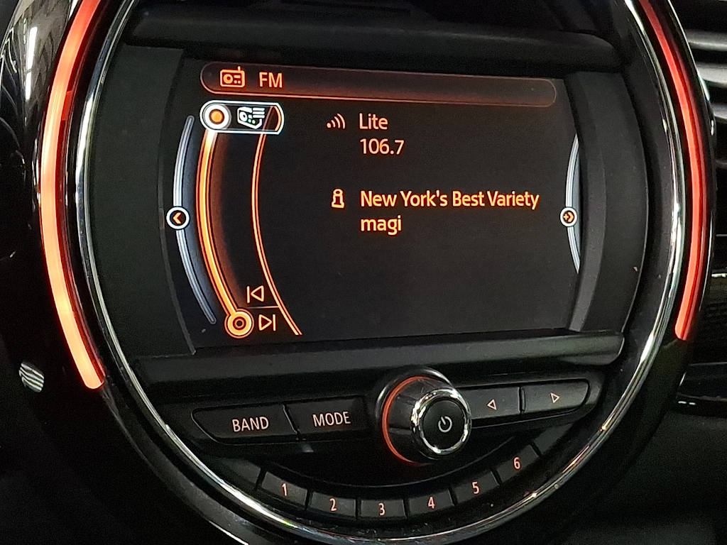 Thumbnail: 2017 MINI Cooper Clubman - 19