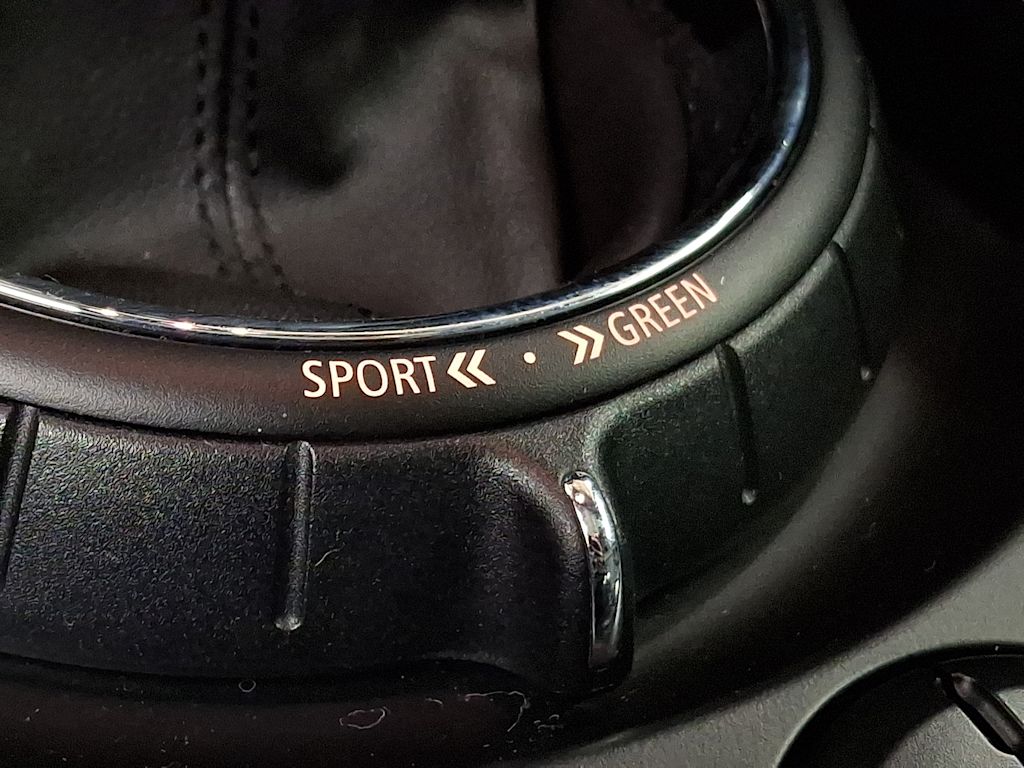 Thumbnail: 2017 MINI Cooper Clubman - 4