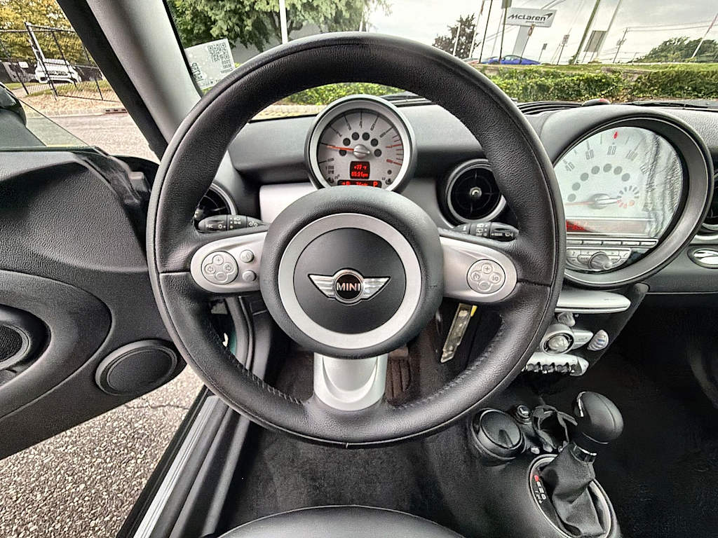 Thumbnail: 2009 MINI Cooper - 10