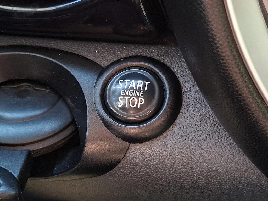 Thumbnail: 2009 MINI Cooper - 26