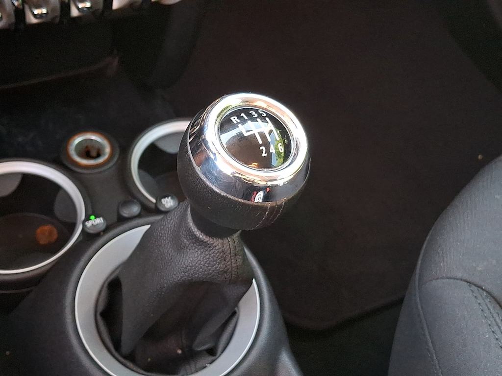 Thumbnail: 2009 MINI Cooper - 9