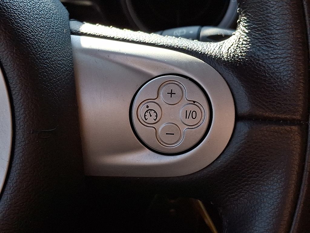 Thumbnail: 2009 MINI Cooper - 21