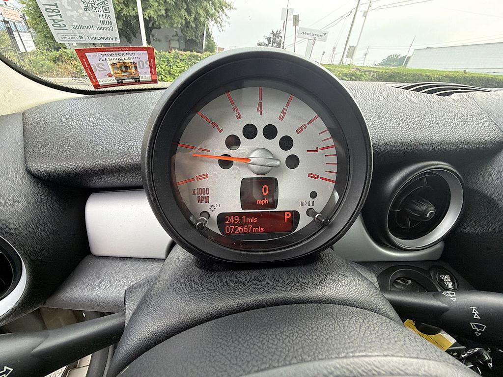 Thumbnail: 2011 MINI Cooper - 15