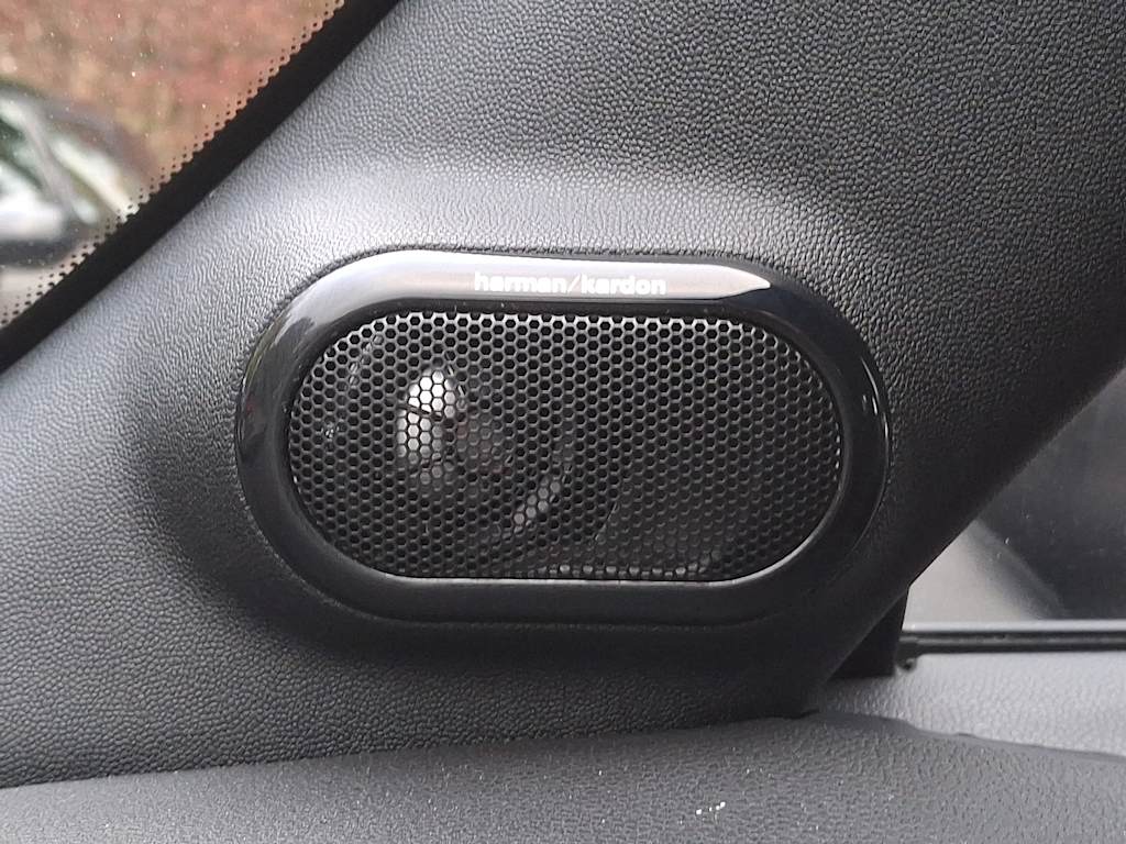 Thumbnail: 2017 MINI Cooper - 28