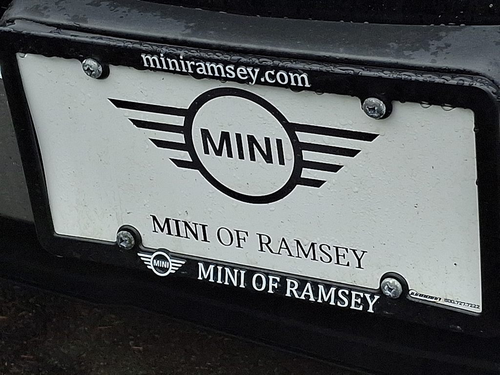 Thumbnail: 2023 MINI Cooper Clubman - 14