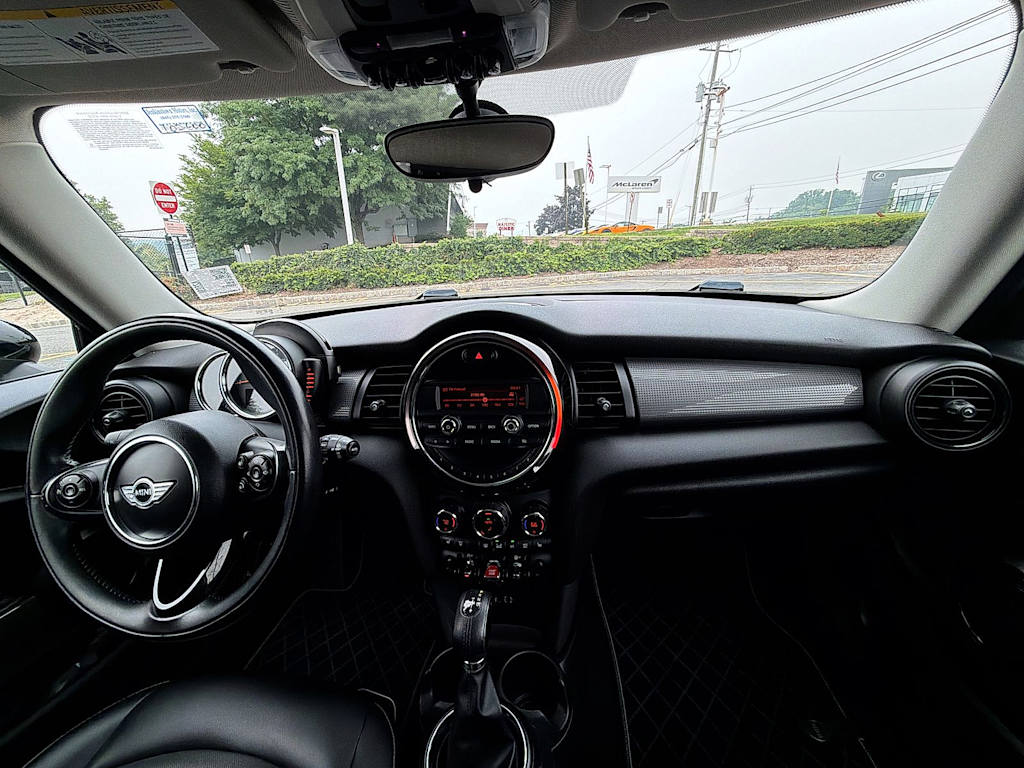 Thumbnail: 2015 MINI Cooper - 2