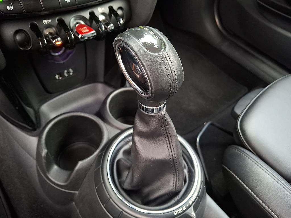 Thumbnail: 2014 MINI Cooper - 11