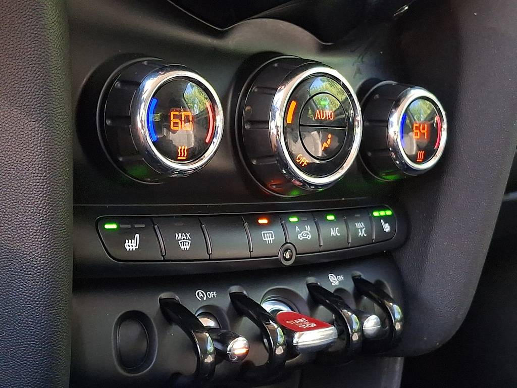 Thumbnail: 2016 MINI Cooper - 19